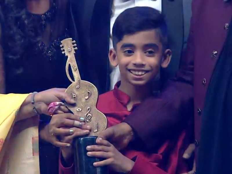 Hritik Super singer junior 6 title winner