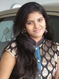 Roshini super singer un seen pictures